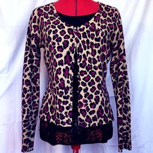 BETSEY JOHNSON Fuschia Leopard print cardigan-L